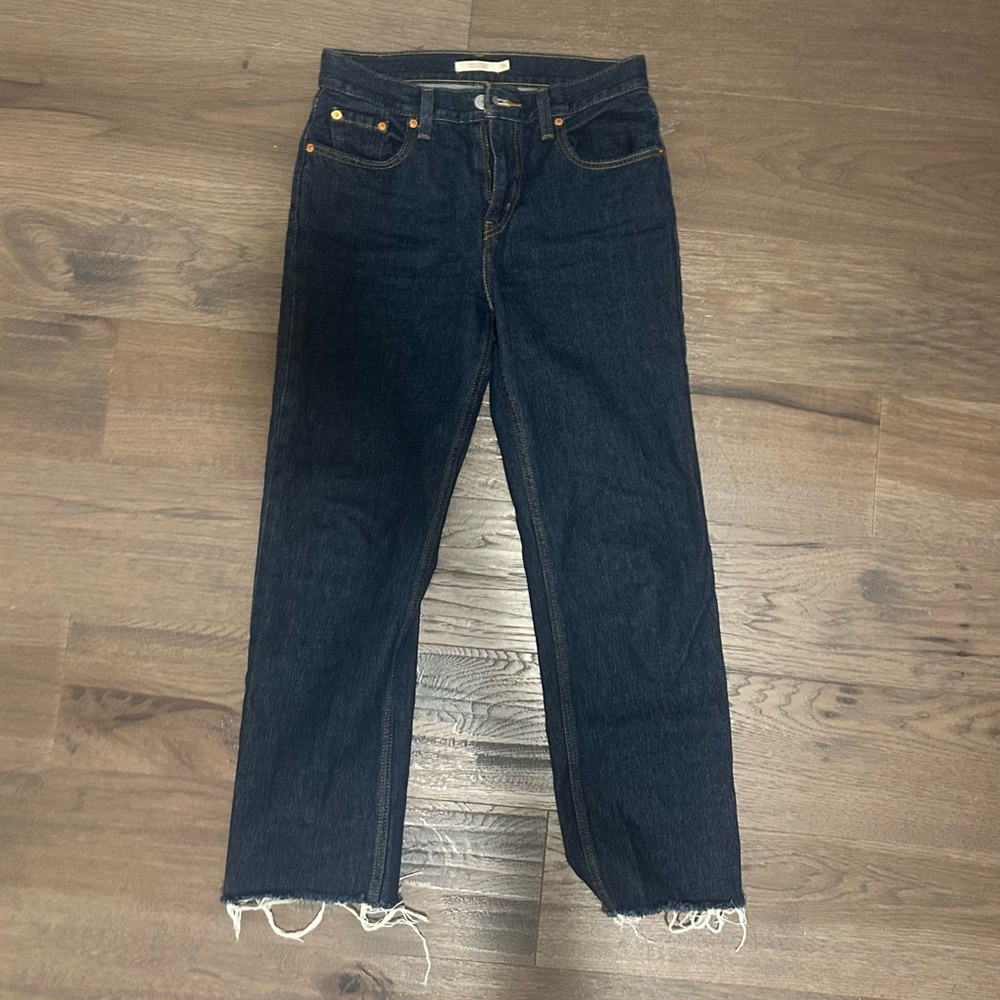 Levi’s Low Pro Dark Wash Size 26
